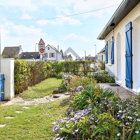 Souvenir Du Guil: Seaside Cottage with Garden in Guilvinec Exterior photo