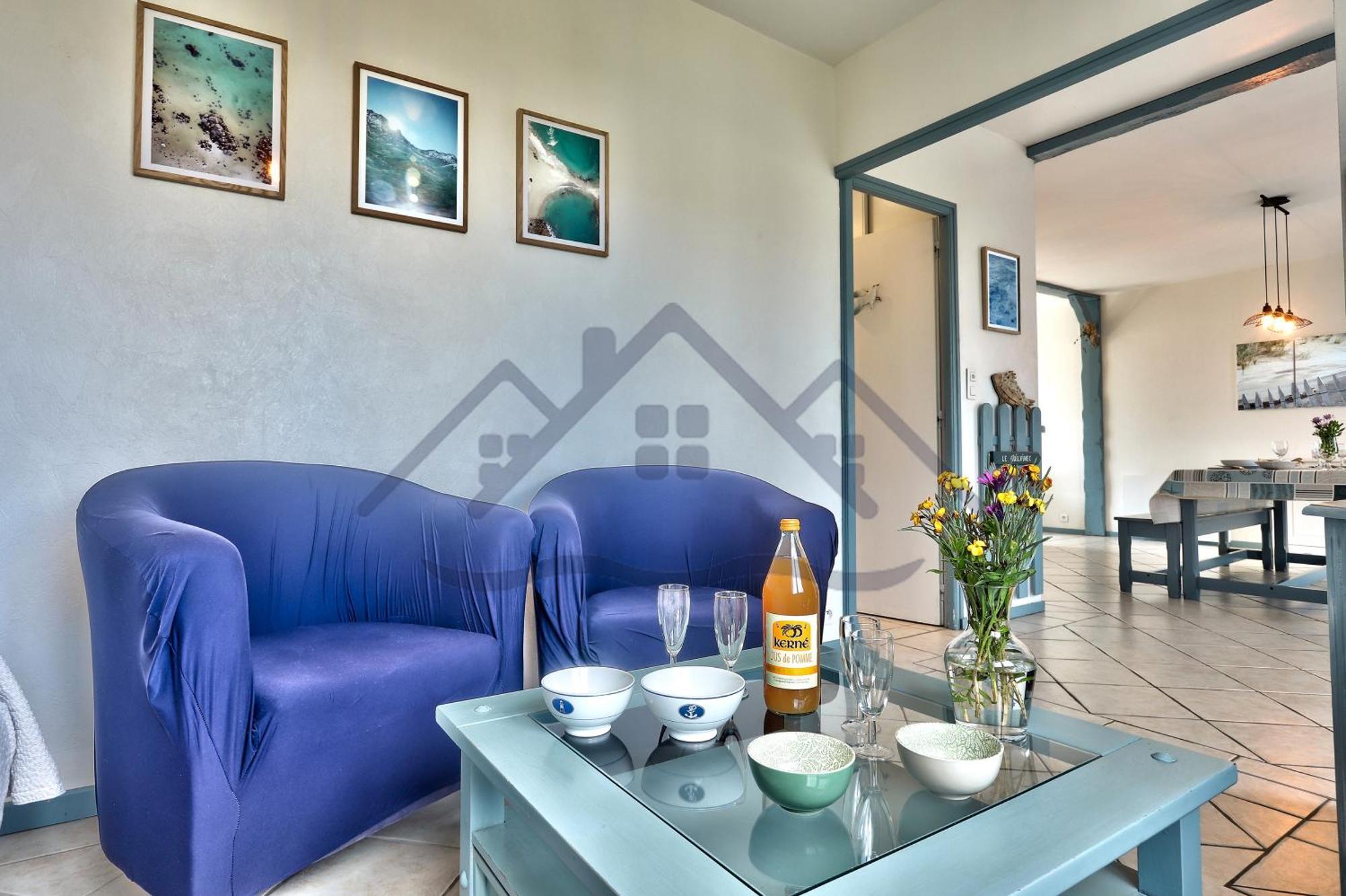 Souvenir Du Guil: Seaside Cottage with Garden in Guilvinec Exterior photo